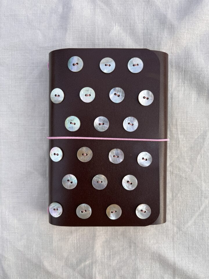 Brown polka dots A6